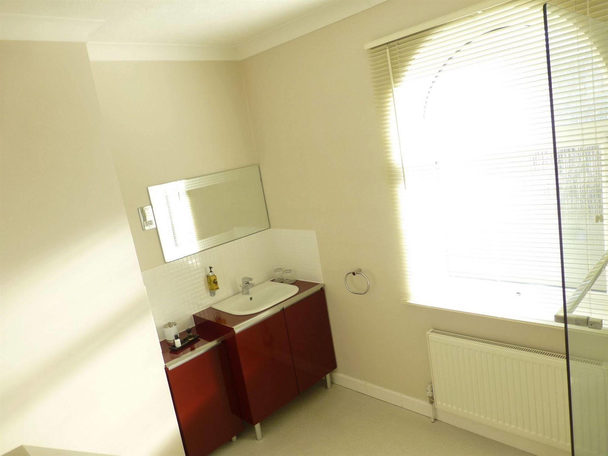 كرايستشيرش Waters Reach Guest House المظهر الخارجي الصورة